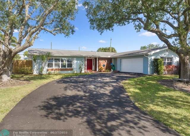 Property at 726 10th Ct, Vero Beach, FL 32962, 3 beds, 2 baths