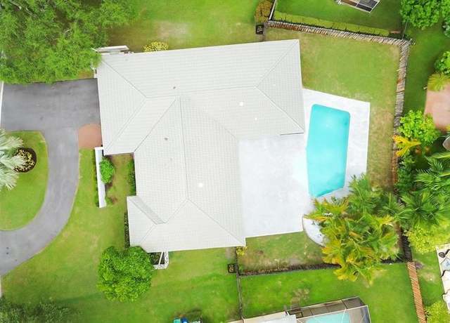 Property at 2014 NW 102nd Ter, Coral Springs, FL 33071, 4 beds, 2.5 baths