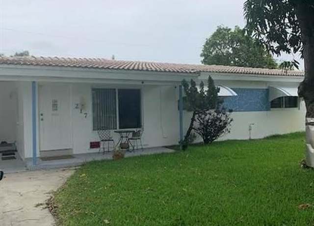 Property at 217 SW 9th Ct, Pompano Beach, FL 33060, 3 beds, 2 baths