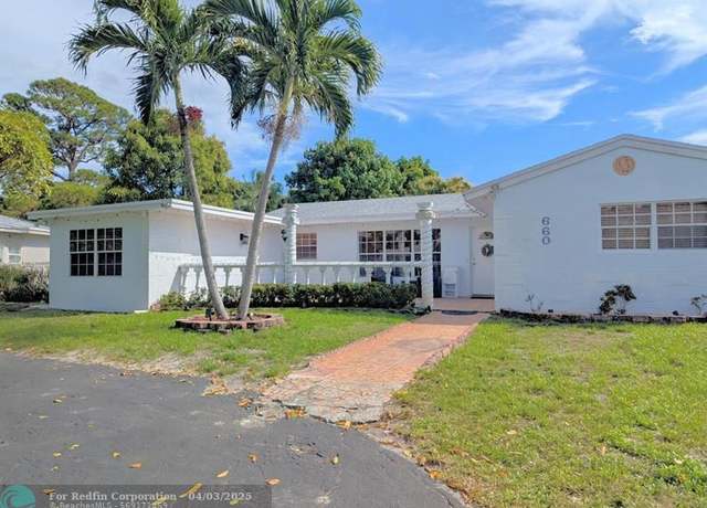 Property at 660 E Melrose Cir, Fort Lauderdale, FL 33312, 4 beds, 2 baths