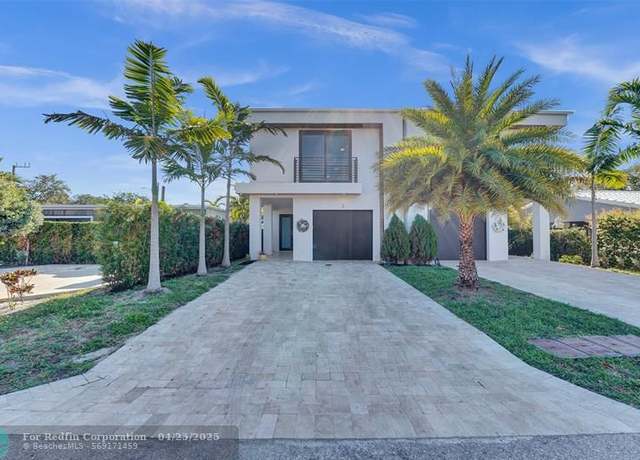 Property at 1238 NE 17th Ave #2, Fort Lauderdale, FL 33304, 3 beds, 3.5 baths