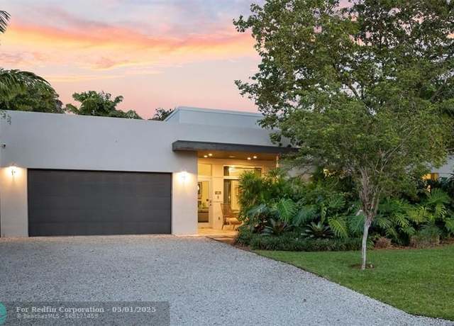 Property at 2626 NE 5th Ter, Wilton Manors, FL 33334, 3 beds, 2 baths