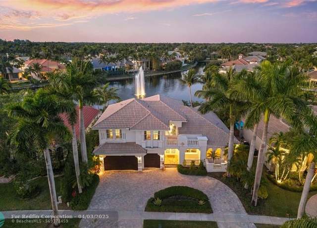 Property at 10903 Blue Palm St, Plantation, FL 33324, 4 beds, 4.5 baths