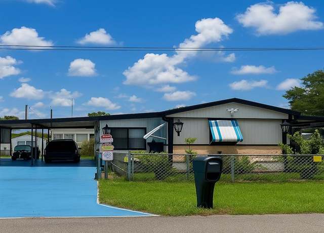 Property at 4143 SE 29th Ct, Okeechobee, FL 34974, 3 beds, 3 baths