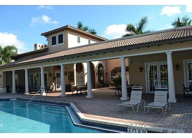 Property at 1528 SW 147th Ave #1527, Pembroke Pines, FL 33027, 3 beds, 3 baths
