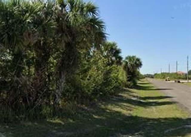 Property at 698 Yardley St SW, Palm Bay, FL 32908