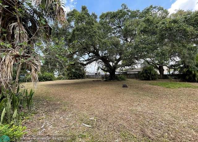 Property at 4875 SW 28th Ave, Fort Lauderdale, FL 33312