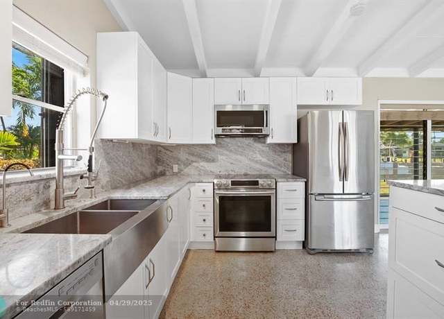 Property at 2624 Okeechobee Ln, Fort Lauderdale, FL 33312, 2 beds, 2 baths