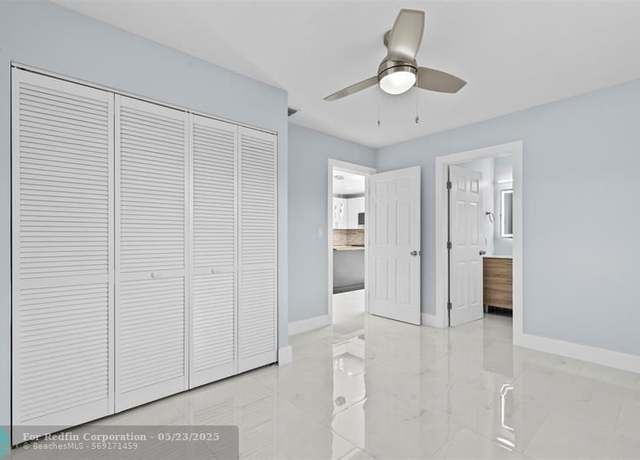 Property at 877 Coral Dr, West Palm Beach, FL 33415, 3 beds, 2 baths
