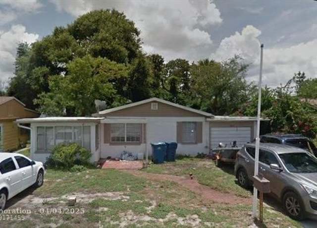 Property at 164 Laurie Dr, FL 32176, 3 beds, 2 baths