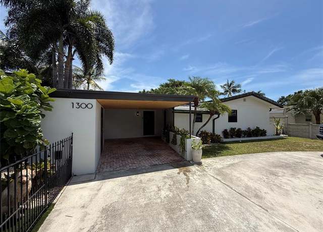 Property at 1300 SW 9th Ave, Fort Lauderdale, FL 33315, 3 beds, 2 baths