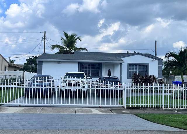 Property at 2503 Wiley St, Hollywood, FL 33020, 3 beds, 2 baths