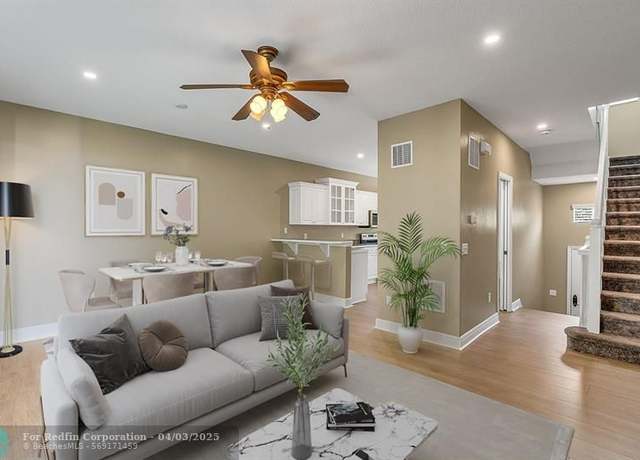 Property at 1670 42nd Sq, Vero Beach, FL 32960, 2 beds, 2.5 baths