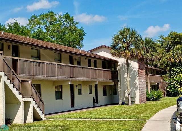 Property at 6061 Shakerwood Cir #107, Tamarac, FL 33319, 2 beds, 2 baths