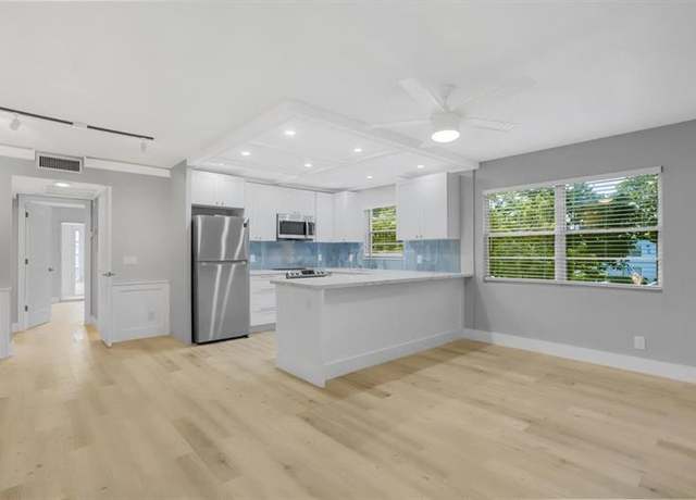Property at 40 Prescott Pl #40, Deerfield Beach, FL 33442, 1 bed, 1.5 baths