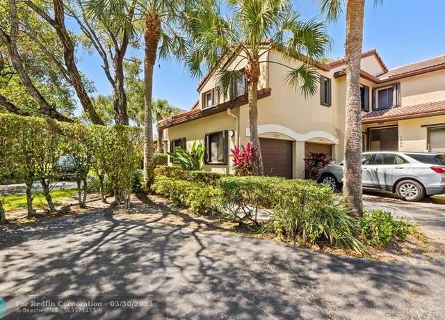 Property at 1027 NW 105th Way Unit D-141, Plantation, FL 33322, 3 beds, 2 baths
