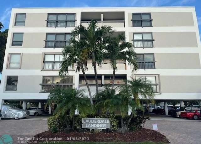 Property at 5495 NE 25th Ave #300, Fort Lauderdale, FL 33308, 2 beds, 2 baths