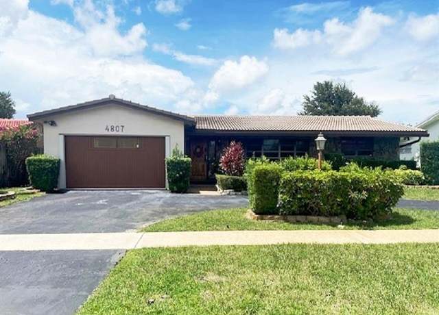 Property at 4807 Cleveland St, Hollywood, FL 33021, 3 beds, 2 baths