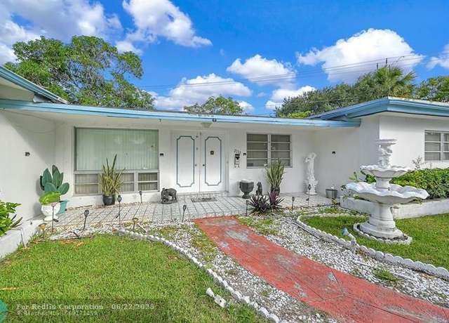 Property at 2732 NW 9th Ter, Wilton Manors, FL 33311, 3 beds, 2 baths