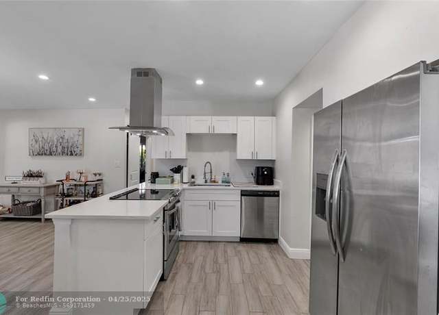 Property at 342 SW 22nd St, Fort Lauderdale, FL 33315, 4 beds, 3 baths