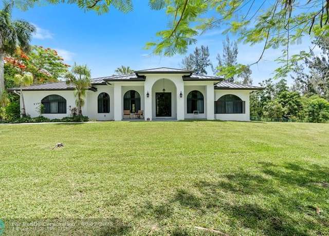 Property at 5350 SW 198th Ter, Southwest Ranches, FL 33332, 4 beds, 3 baths