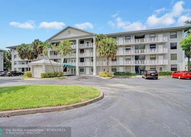 Property at 1721 Whitehall Dr #406, Davie, FL 33324, 2 beds, 2 baths