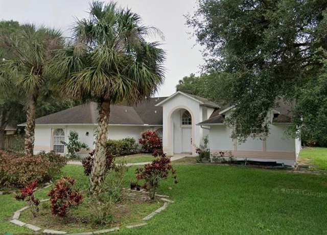 Property at 584 Laurel Oak Ct NE, Palm Bay, FL 32907, 4 beds, 3 baths