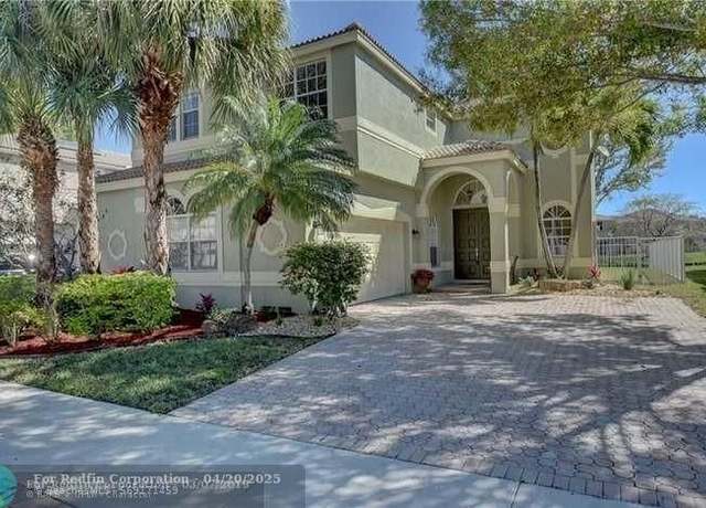 Property at 5874 NW 49th Ln, Coconut Creek, FL 33073, 3 beds, 2.5 baths