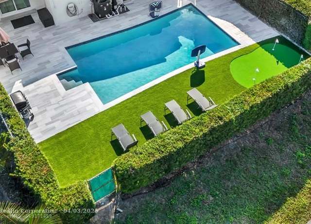Property at 2007 Northridge Rd, Delray Beach, FL 33444, 3 beds, 2 baths