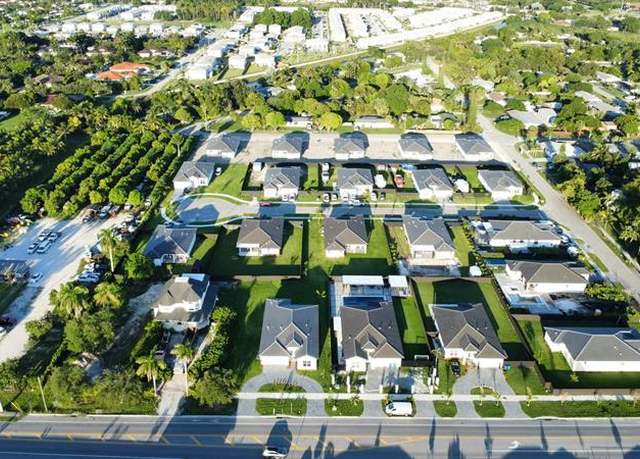 Property at 16677 SW 292 St, Homestead, FL 33033, 4 beds, 3 baths