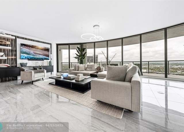 Property at 100 E Las Olas Blvd #2803, Fort Lauderdale, FL 33301, 3 beds, 3.5 baths