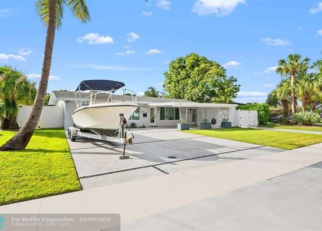 Property at 2817 NW 9th Ter, Wilton Manors, FL 33311, 3 beds, 2 baths