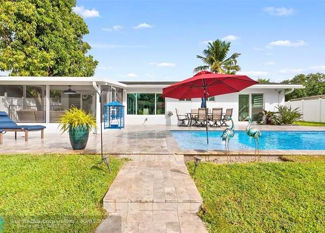 Property at 2817 NW 9th Ter, Wilton Manors, FL 33311, 3 beds, 2 baths