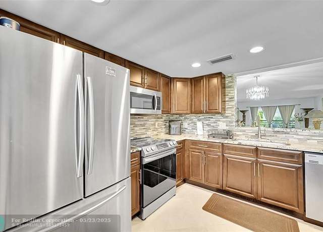 Property at 2804 Victoria Way Unit C3, Coconut Creek, FL 33066, 2 beds, 2 baths