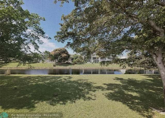 Property at 23 Lyndhurst A #23, Deerfield Beach, FL 33442, 2 beds, 1.5 baths