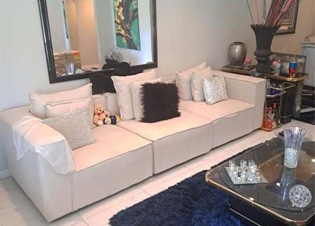 Property at 2424 NW 39th Way #201, Lauderdale Lakes, FL 33311, 3 beds, 1.5 baths