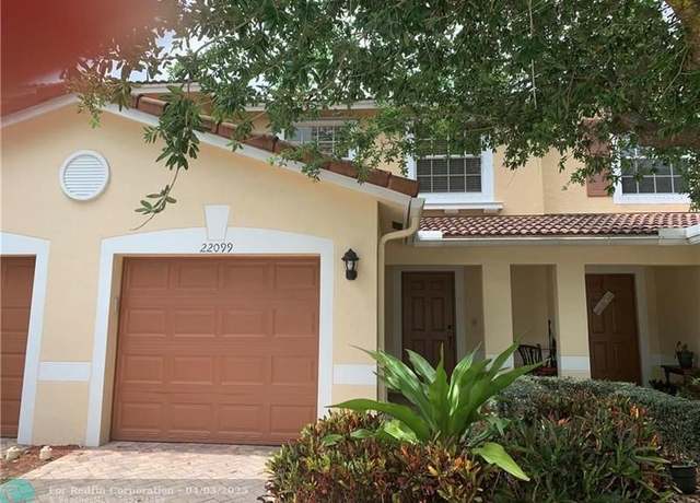 Property at 22099 Majestic Woods Way, Boca Raton, FL 33428, 3 beds, 2.5 baths