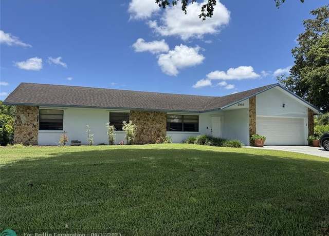 Property at 2980 SW 154th Ln, Davie, FL 33331, 3 beds, 2 baths