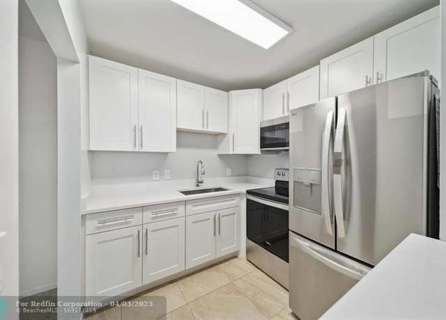Property at 114 Northampton F #114, West Palm Beach, FL 33417, 1 bed, 1.5 baths