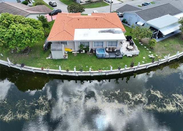 Property at 5809 NW 86th Ter, Tamarac, FL 33321, 2 beds, 2 baths