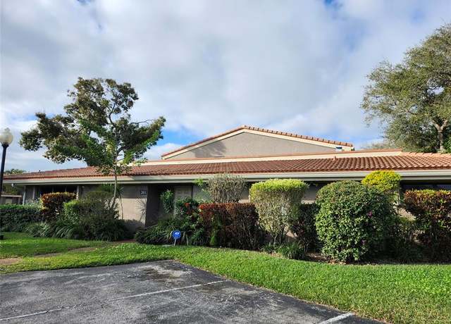 Property at 201 Dunwoody Ln Unit 17-87, Hollywood, FL 33021, 3 beds, 2 baths