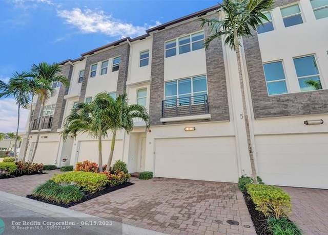 Property at 2900 NE 12th Ter #19, Oakland Park, FL 33334, 3 beds, 3 baths