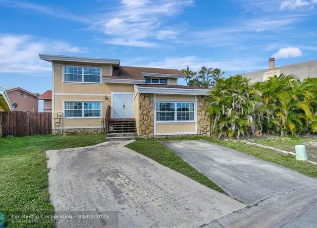 Property at 2420 SW 80th Ter, Miramar, FL 33025, 3 beds, 2 baths