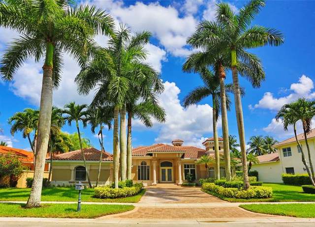 Property at 10771 Hawks Vista St, Plantation, FL 33324, 4 beds, 3.5 baths