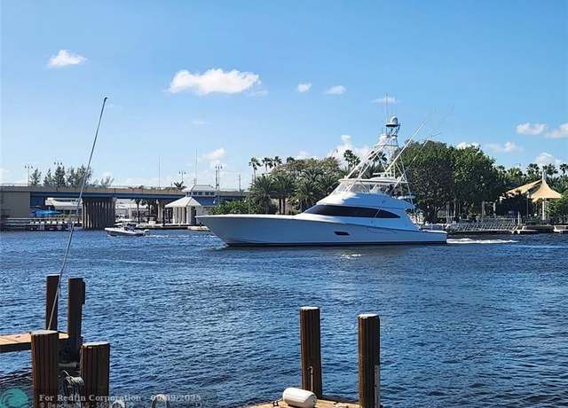 Property at 101 NE 19th Ave #122, Deerfield Beach, FL 33441, 2 beds, 2 baths