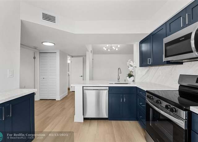 Property at 876 NW 92nd Ave #876, Plantation, FL 33324, 2 beds, 2 baths