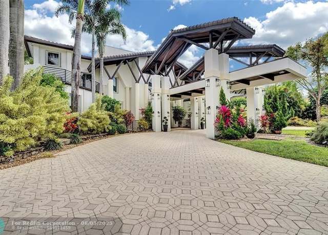 Property at 7272 NW 62nd Ter, Parkland, FL 33067, 7 beds, 6.5 baths