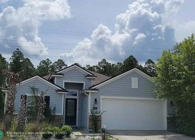 Property at 15871 Great Lakes Cir, FL 32218, 4 beds, 2 baths