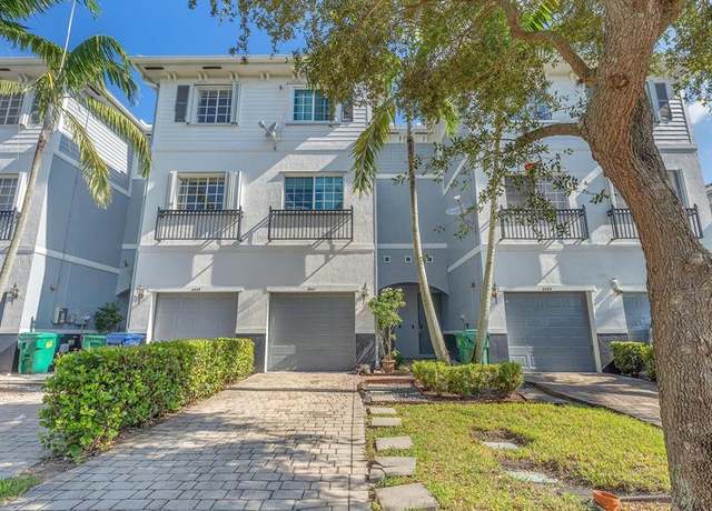 Property at 3587 NW 14th Ct #3587, Fort Lauderdale, FL 33311, 3 beds, 2.5 baths