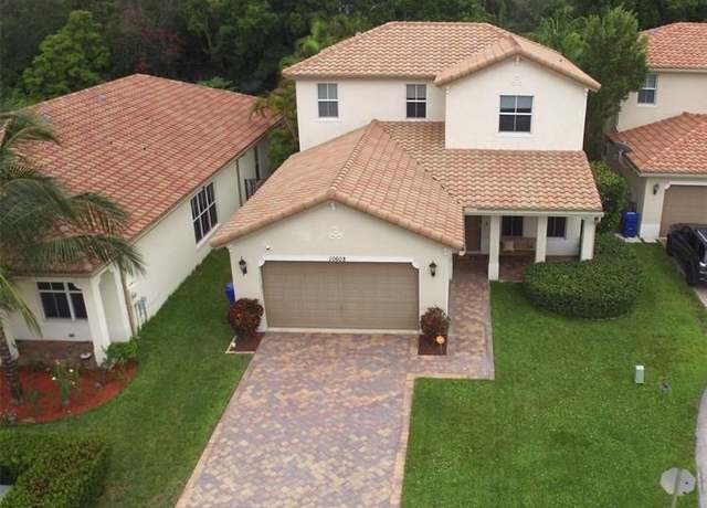 Property at 10608 NW 36th St, Coral Springs, FL 33065, 3 beds, 2.5 baths